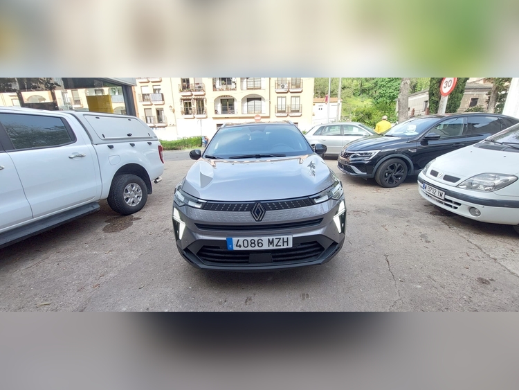 Renault Captur 100CV foto 14